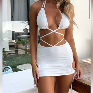 OUTKAST Two piece white set